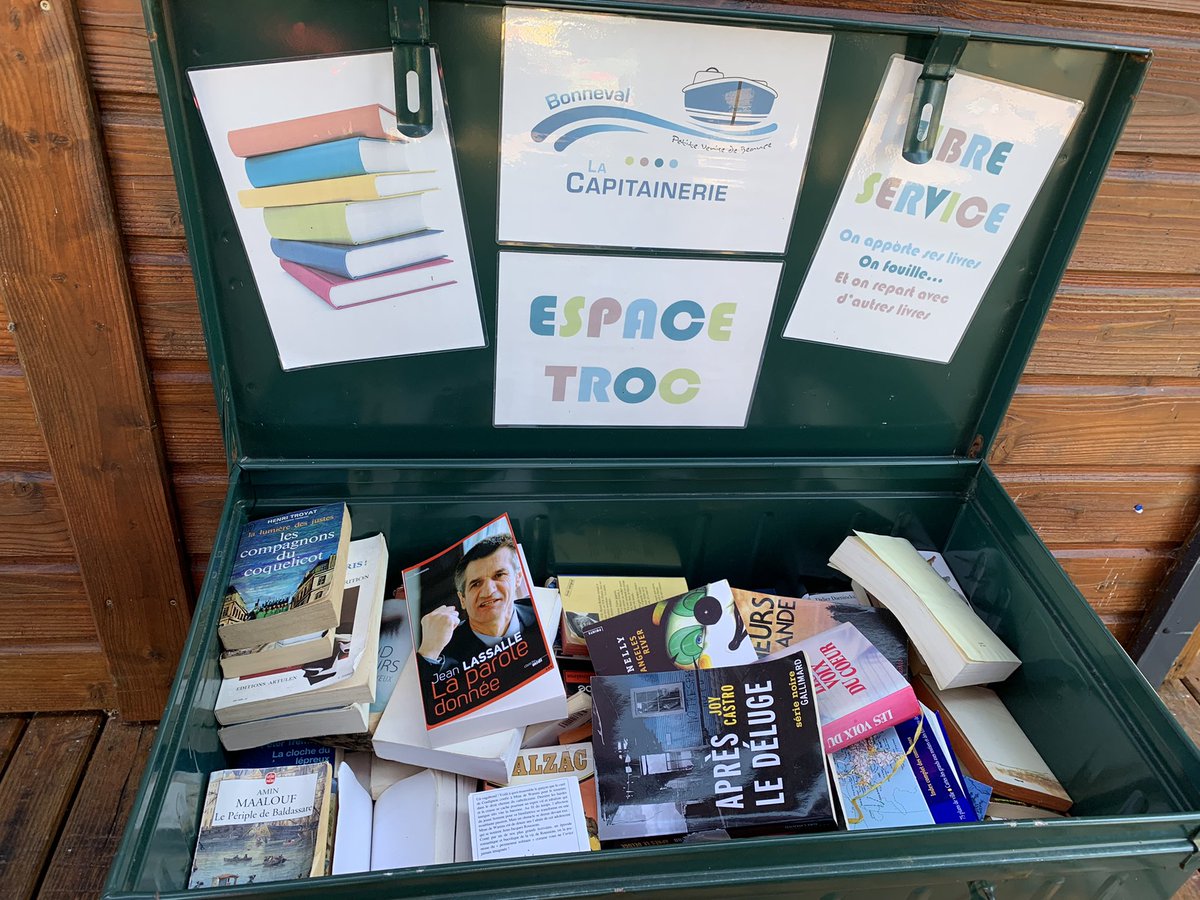 jeanlassalle's tweet image. Dédicace de mon livre La parole donnée à la boîte à livres de la capitainerie de Bonneval. A l’inconnu qui le récupérera. Prenez une photo avec le livre et vous recevrez la suite Aurore ou crépuscule Resistons! 
#EureetLoir 
#jeanlassalle2022