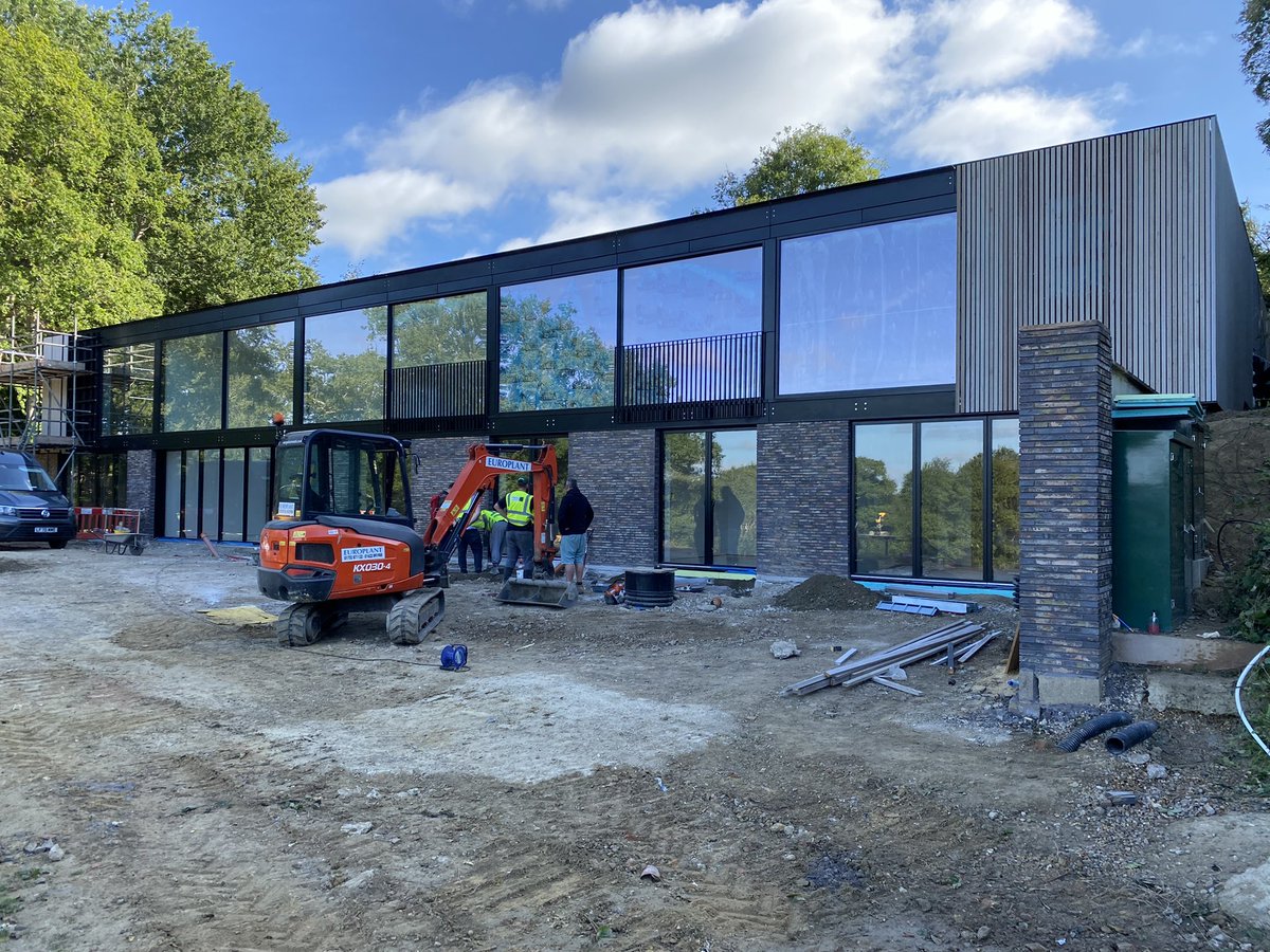 AndyPuncher's tweet photo. A lovely day for a site visit to our new build house in the Kentish fruit belt AONB. Can’t wait to see it finished. Next step shutters. @phplusarch @mintonyoung @BaseQuantum https://t.co/820GPSh5G3
