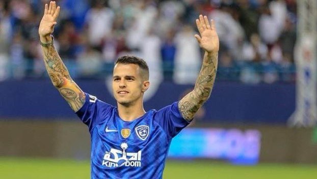 asiaradio_1's tweet photo. عاجل•

انباء عن ابعاد نادي #الهلال من #دوري_ابطال_اسيا بسبب قضيه جيوفينكو الايطالي https://t.co/BVqOFgMFsK