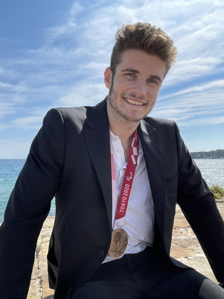 C’est avec beaucoup d’émotion et de joie que je reviens sur ces #jeuxparalympiques, je tiens à remercier la ville d’<a href="/antibes_jlp/">Antibes JLP</a> ainsi que <a href="/EquipeFRA/">Equipe France</a>. <a href="/francetvsport/">francetvsport</a>