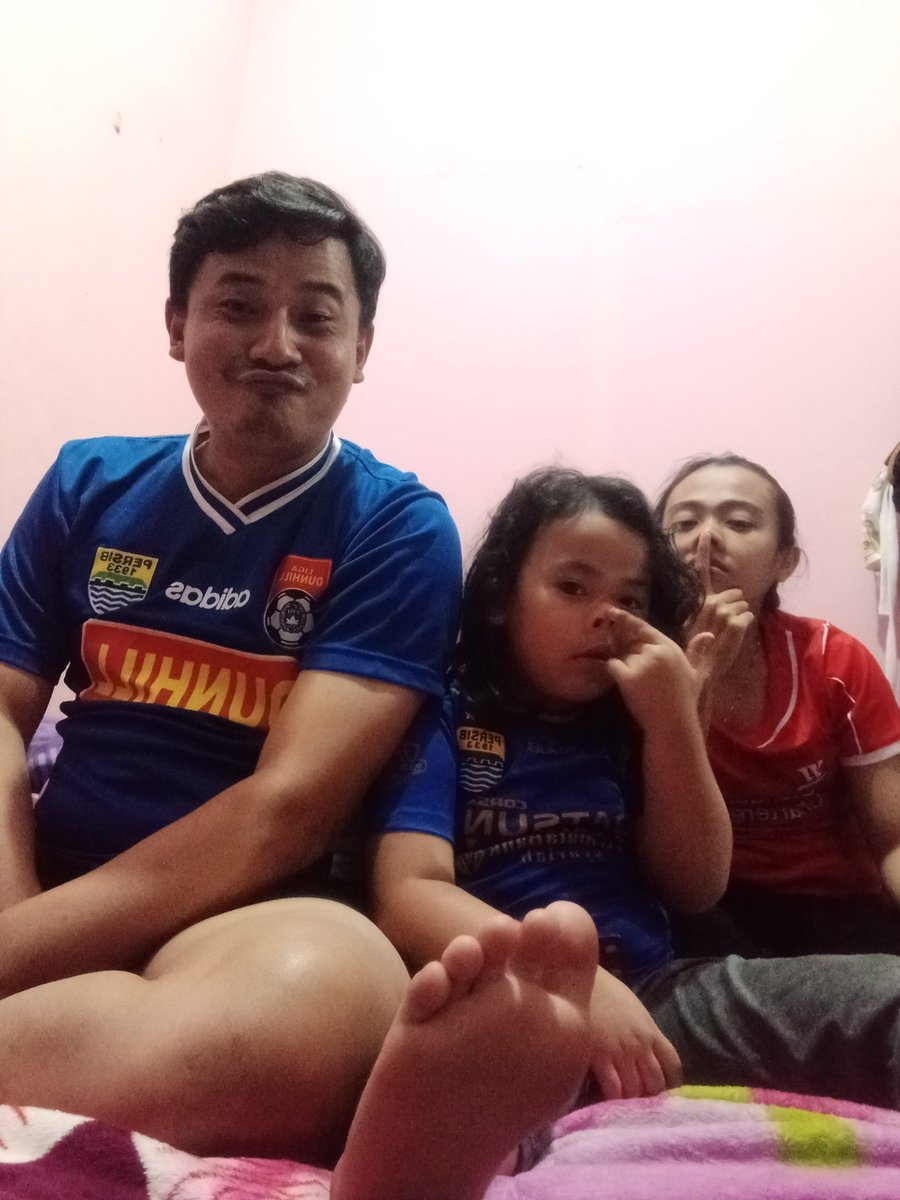 Indra Acong tweet media