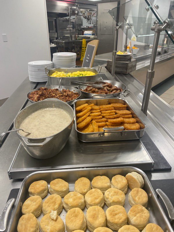 NicholsDining's tweet photo. Lombard breakfast 🍳 is ready! @NC_ResLife @NicholsSGA @NicholsDining https://t.co/YHhV48itdE