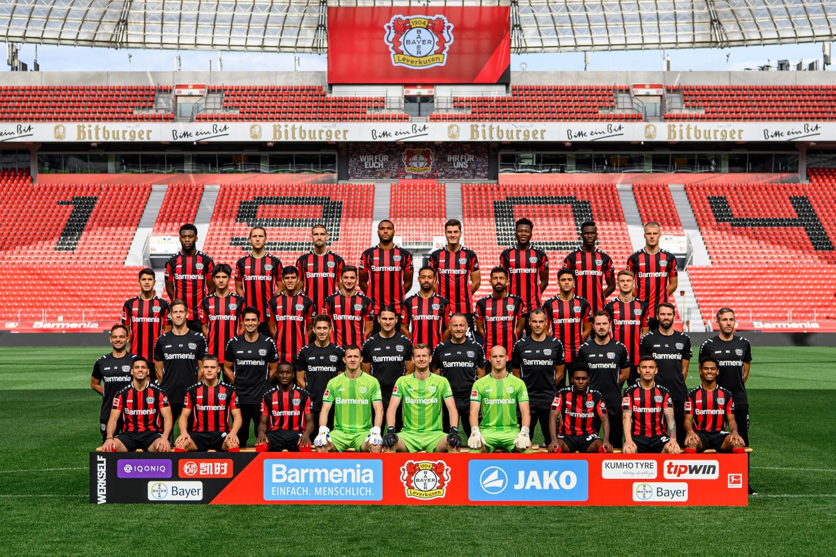 bayer04fussball's tweet photo. 📸 #Werkself 2021/22 ⚫️🔴 https://t.co/xP1mecZLwe