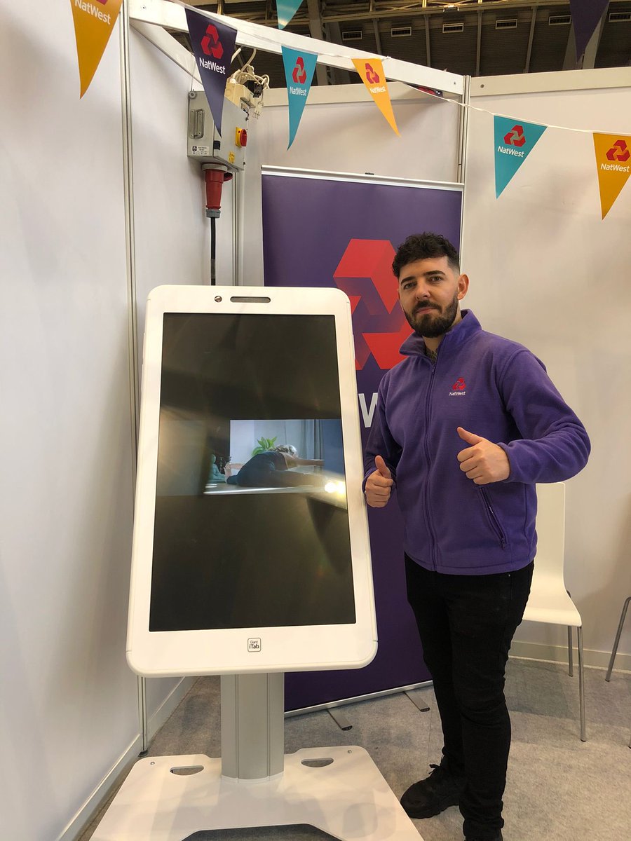 GiantiTab's tweet image. Great to be supporting @NatWestBusiness banking with design partners @ServiceGraphics again. Live events are coming back!
