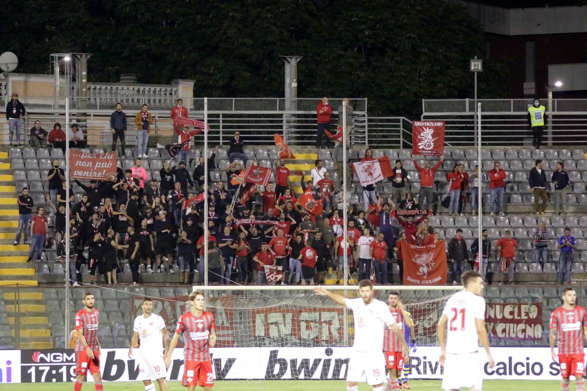 ACPerugiaCalcio's tweet photo. #ThursdayMotivation 

Un giovedì non qualunque..💪💪💪

#CremonesePerugia @Lega_B #SerieBKT #CREPER https://t.co/MbPJuBh6sD