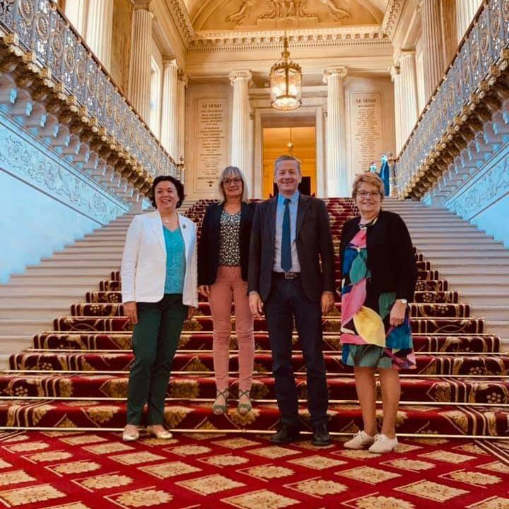 Hier, la présidente du #SDIS de la #Vienne86, <a href="/MARIEBELLAMY/">Marie-Jeanne Bellamy</a>, était au #Sénat pour la présentation de la #PPL #Matras.

De riches échanges avec <a href="/FrDumont83/">Françoise Dumont</a>, sénateur du #Var,  <a href="/olivierrichefou/">Olivier Richefou</a>, président de la #CNIS et le sénateur de la #Vienne86, <a href="/brunobelin/">Bruno BELIN</a>.