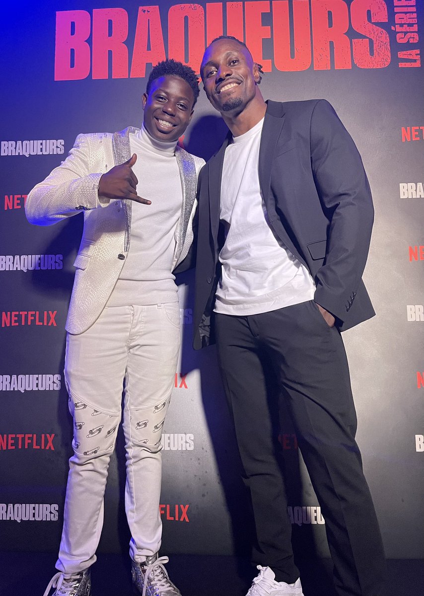 alkamatewa's tweet photo. Avant-première de Braqueurs la série qui sera dispo ce vendredi 24 seulement sur Netflix. https://t.co/gSPIgKbkEL