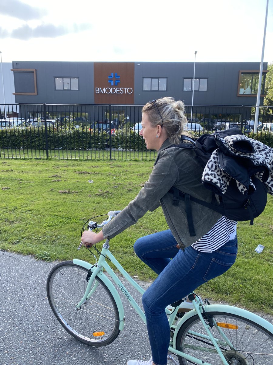 Bedrijven Challenge verzorgd voor Challenge Up Lelystad. Een selecte groep studenten bezocht @BModesto en <a href="/AxFlowBV/">AxFlow B.V.</a>  Prachtige toonaangevende Lelystadse bedrijven waar je als student niet zomaar even de kans krijgt achter de schermen te kijken. 
De studenten waren onder de indruk