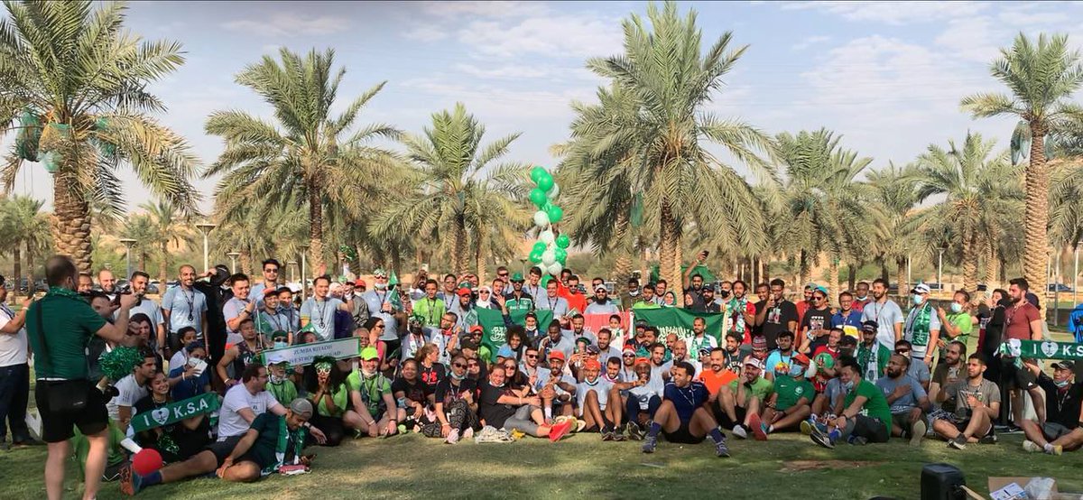 R7RunClub's tweet photo. @UnderArmour 
#مجتمع_سعودي_رياضي 
@Saudi_SFA 
ركضة اليوم الوطني السعودي 
#هي_لنا_دار https://t.co/bGthnYfxE2