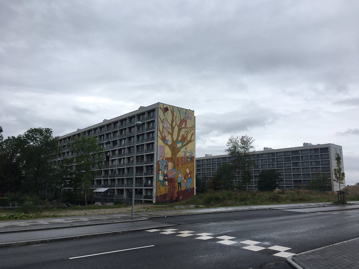 glorialerma_'s tweet photo. Understanding the Danish ‘ghettos’ through the community 🏙🏢
#Gellerup #GhettoPlan #UrbanVulnerability https://t.co/9HvIXrvwnz