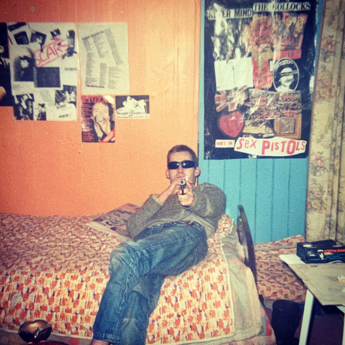 Angus Groovy, Fire Engines manager, in my room at our flat in Alnwickhill Road, 1978. #fireengines #scars #postpunk