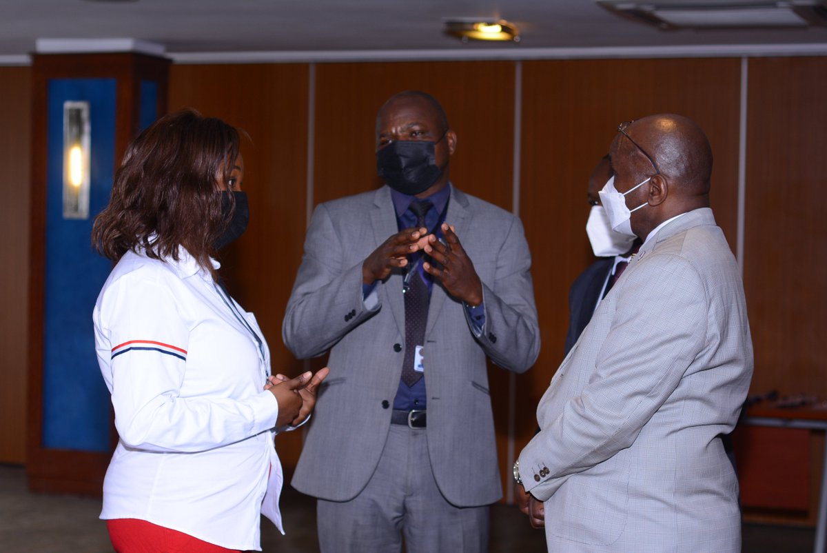 CHRIPSKE's tweet photo. From @mutahiwahome contextualization we continue to analyze the evolution of Private security in #CVE with Jeremy Ndegwa @NCTC_Kenya . What strides have been achieved and what lessons have been carried forward (how) from the failures? #CHRIPSForums https://t.co/oQ9X8aBeZr