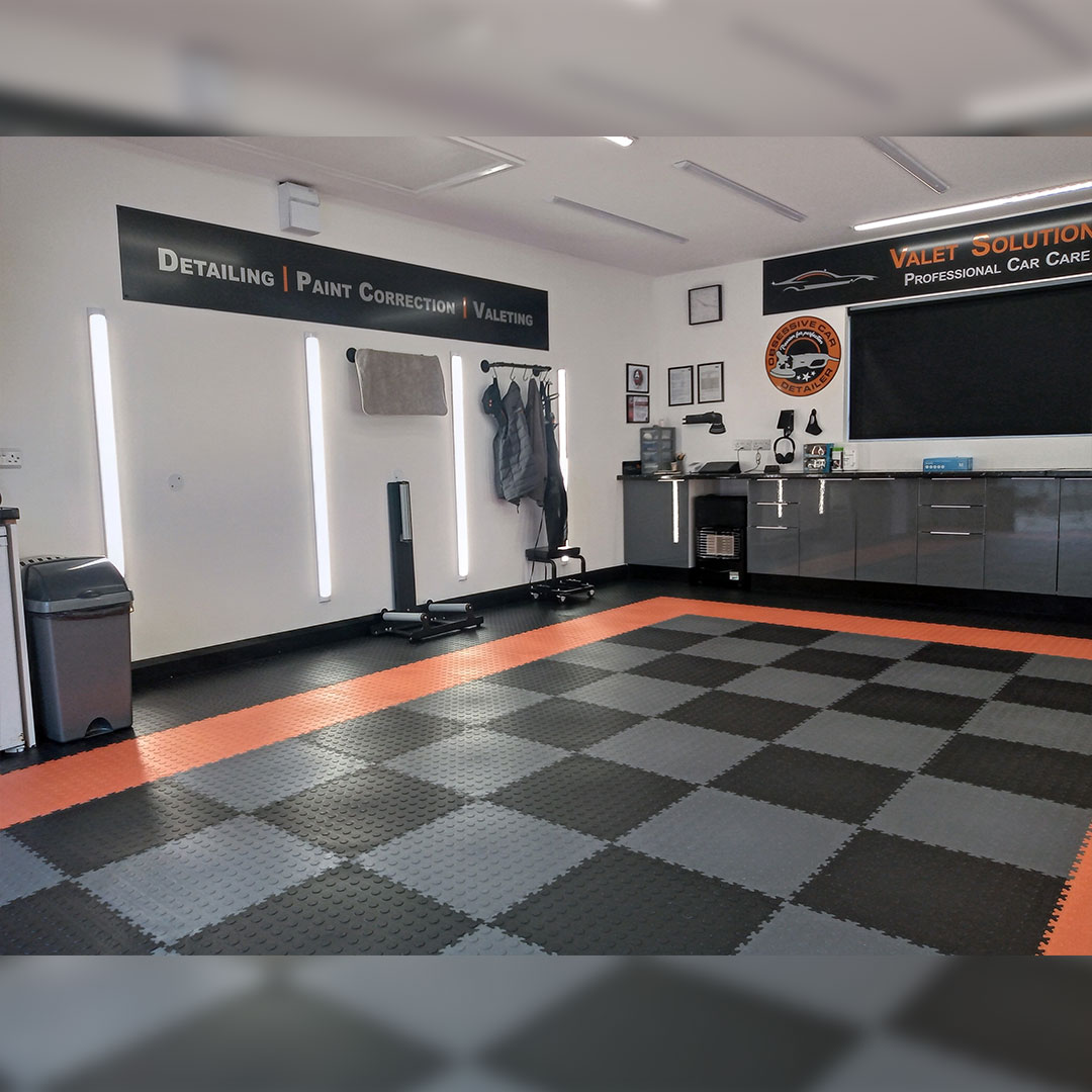 MotoLock is our versatile heavy duty interlocking floor tile in a Recycled PVC New PVC material. MotoMat is a thick (12mm) interlocking tile, designed as a budget priced, anti-fatigue tile.