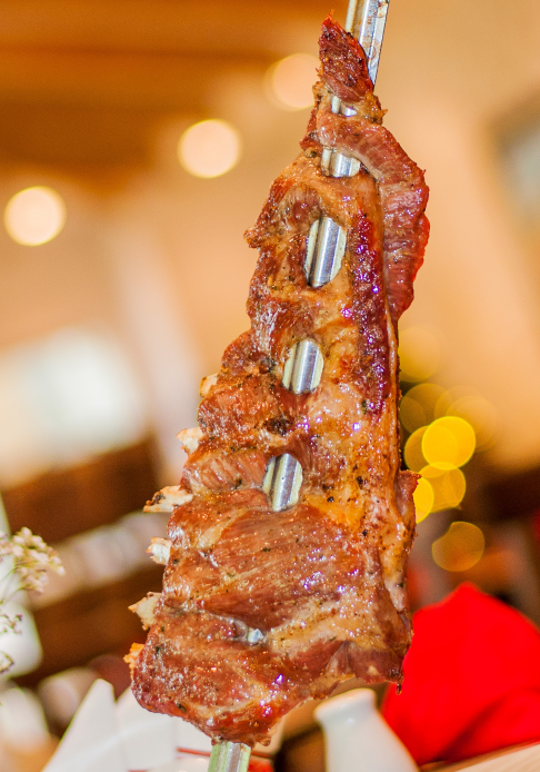 FogoGaucho's tweet photo. The best grills in the perfect ambience. Enjoy the widest selection of Brazilian meat cuts that includes crocodile, prawns, beef, lamb, fish, turkey, chicken and many others for a set price. 
See our daily special offers here -> https://t.co/t8TM60pa6d https://t.co/4QinWBUJus