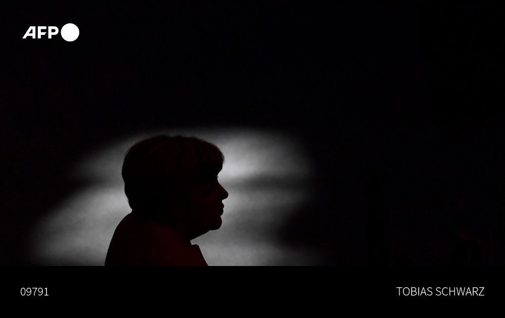 Après Merkel, l'extrême droite allemande bientôt orpheline de son bouc émissaire - u.afp.com/Uyg4 #AFP