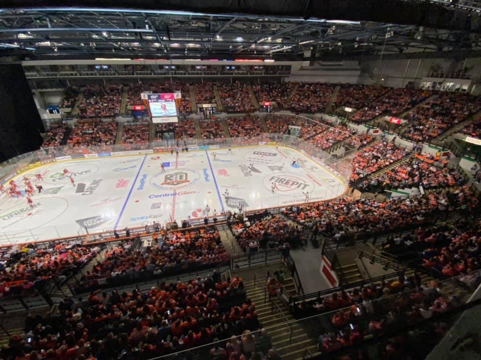 ⚡FLASH 24 HOUR STEELERS’ COMPETITION⚡ WIN 2 X Match-Day tickets for Steelers home game against Cardiff Devils 🍊👿 September 26th,4:00 pm Match Retweet the Post Orange heart the Post Follow Us DRAW 24/09/21 +FirePit show all the away games! #BleedOrange| #ProudSponsors