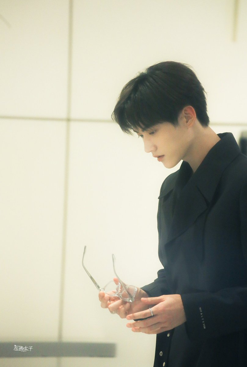 โอ้ย โคตรพระเอกซีรีส์เลยค่ะ😭😭