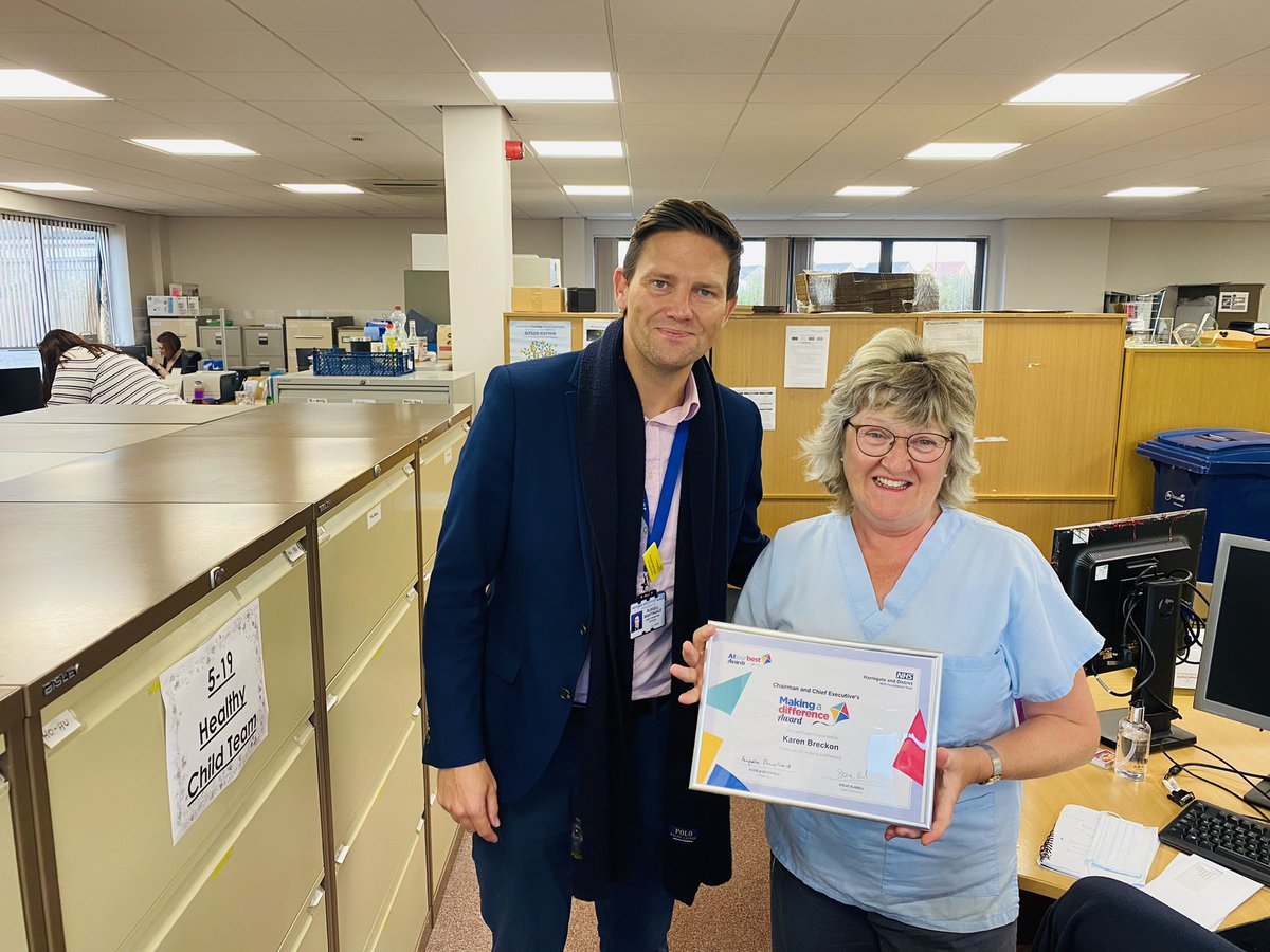 RussNightingale's tweet photo. Love days like today. Making a difference award for the amazing Karen! Nominated by a patient for being awesome. What a lovey team in Northallerton #GoldenTeam #LoveMyJob https://t.co/nRHKiqatEa