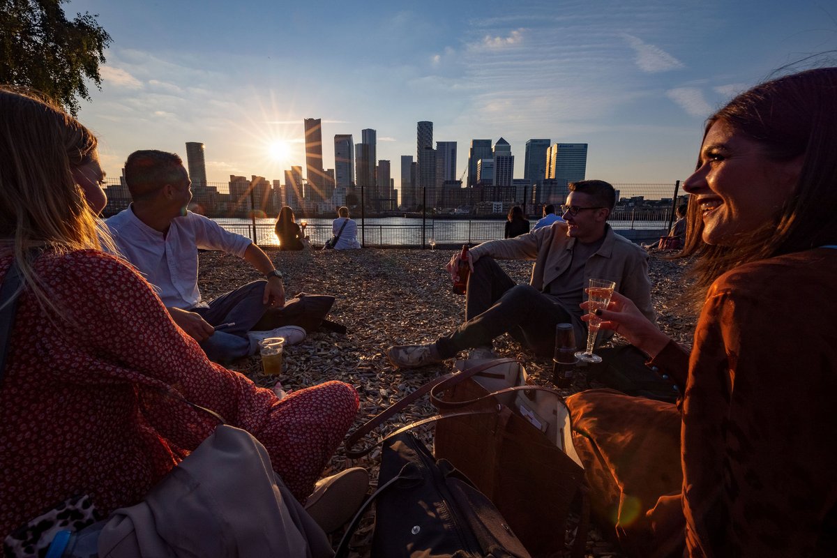 We’d like to say a big thank you to everyone that attended our opening party last night! 

As we throw open our doors for day 2, join us until 5pm at <a href="/magazine_ldn/">magazinelondon</a> and soak up the sun on the banks of The River Thames.