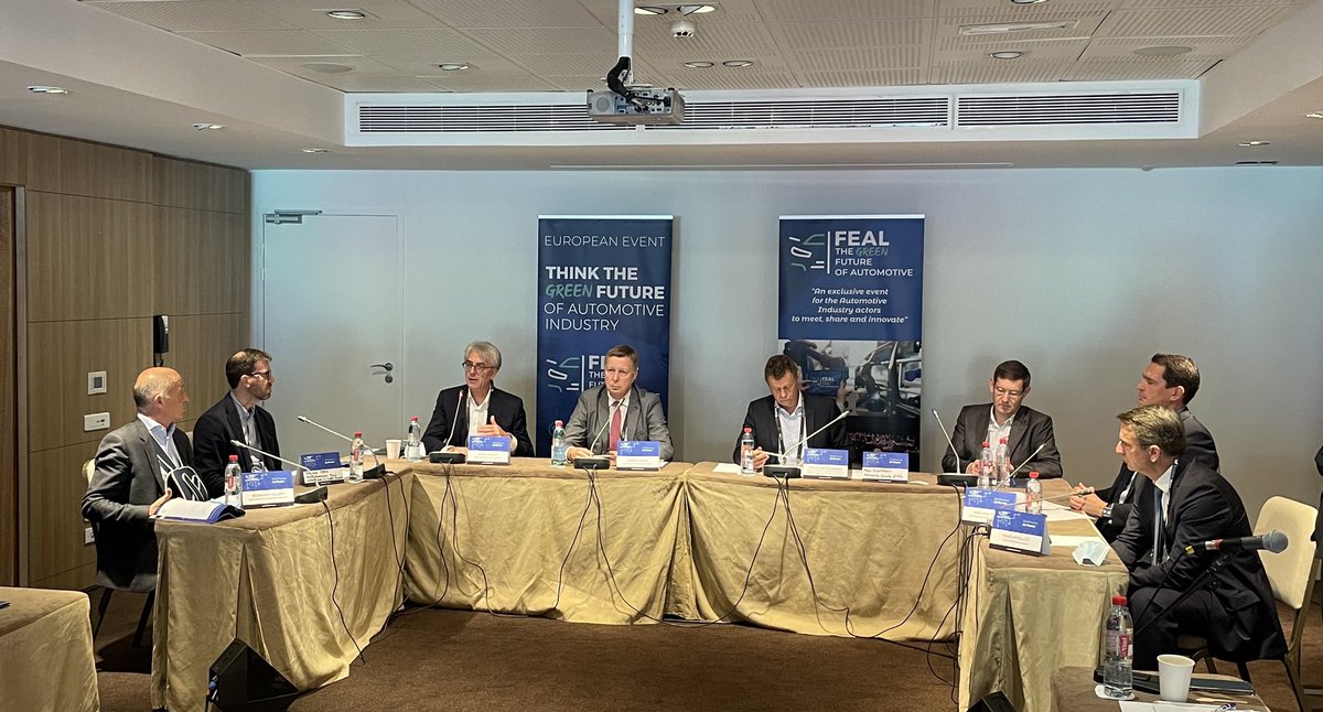 [FEAL 2021] Conférence de presse 

« L’écart de coût ne peut pas être payé par le client final » a souligné Didier Leroy, Président du conseil d’administration de Toyota Motor Europe