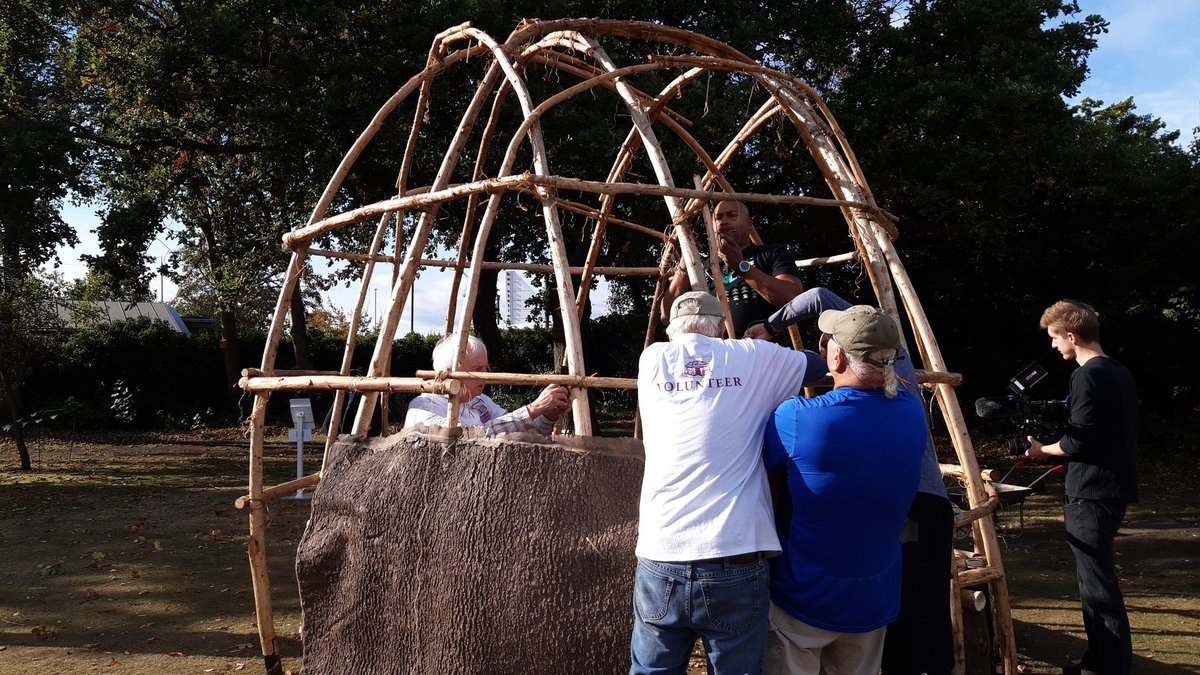 Pilgrim Roots (@pilgrimroots) on Twitter photo We are having a lovely morning: the children from <a href="/TeamClarborough/">Clarborough Primary School</a> are asking great questions of our American guests while they start working on the wetu covering.
#WampanoagPerspective We are having a lovely morning: the children from <a href="/TeamClarborough/">Clarborough Primary School</a> are asking great questions of our American guests while they start working on the wetu covering.
#WampanoagPerspective