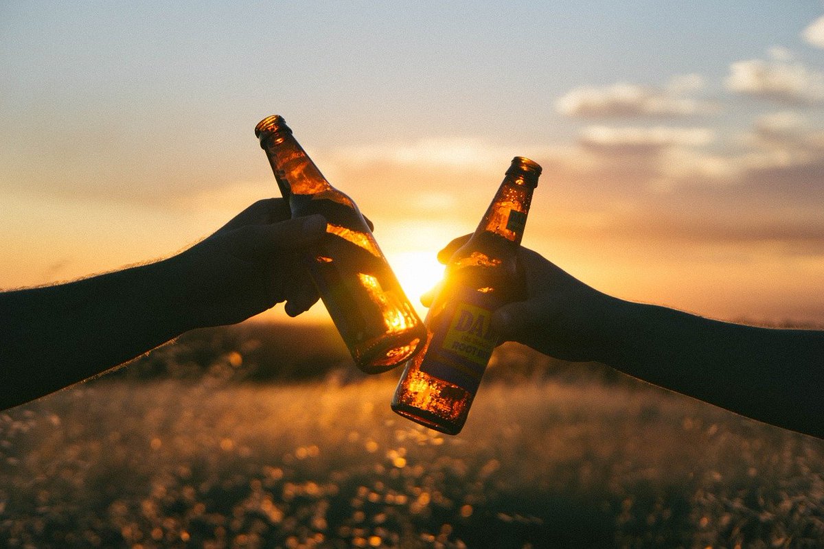 FerencGoh's tweet photo. Bier ist mein Duschbad https://t.co/cYE1KWM3cF