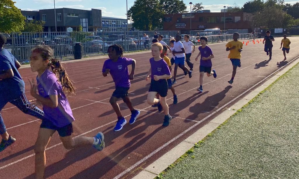 HPA_Philip_Lane's tweet image. Miss Nelson inspires #TeamHPAPL and #TeamHPACP at yesterday’s Year 5 cross-country event. Our athletes were - as ever - utterly outstanding! #HPAPLInspires #HPAPLAthletics