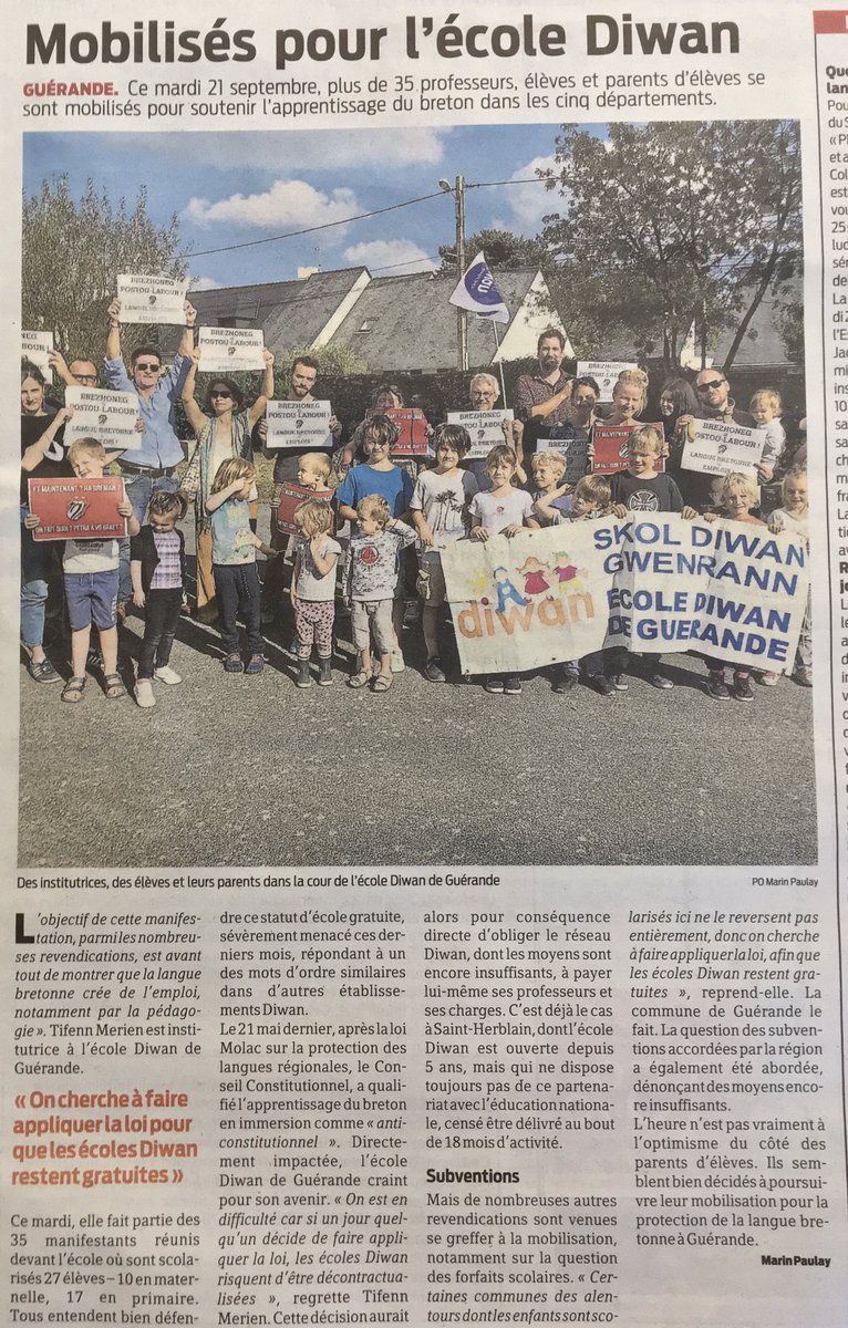 #Guérande / #Gwenrann  
Mobilisés pour l'école Diwan !

[Presse Océan — 23/09/21]
•
#BZHG #BroNaoned #Brezhoneg #LoireAtlantique #Breton #Nantes #LangueBretonne