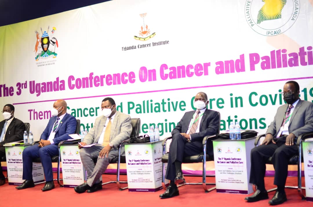 BatamukuwaK's tweet photo. #3UgCaPconference 
Dr.Jackson Orem also commends @MinofHealthUG for the already in place policy initiatives that foster the efforts of the @UgandaCancerIns and @PCAUganda 
#CancerUg https://t.co/TXNQJtk73D
