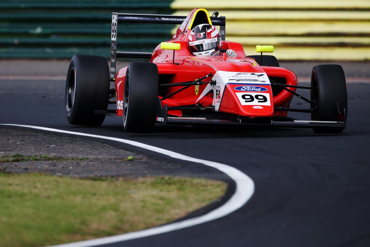 ZakTaylorRacing's tweet photo. PREVIEW 📰

@SilverstoneUK is a local round for my @ArdenMotorsport team - so I'm heading into the weekend ready to lead the charge on home turf! 🏠🏁

Read more: https://t.co/gDR5pr6yhG

#ZakTaylor #ZT99 #ArdenMotorsport @BritishF4 https://t.co/4gVOmWcRom
