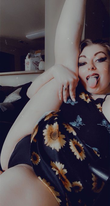 @SacarsmW Hey baby mines fat fat ;) https://t.co/0LQASvtvWb<a class="tags" target="_blank" title="On Twitter" href="/?out=eyJ0eXAiOiJKV1QiLCJhbGciOiJIUzUxMiJ9.eyJpYXQiOjE3MjQ1Njc5NjEsImlzcyI6InR3cG9ybnN0YXJzLmNvbSIsIm5iZiI6MTcyNDU2Nzk2MSwiZXhwIjoxNzU2MTAzOTYxLCJyZWRpcmVjdF91cmwiOiJodHRwczovL3R3aXR0ZXIuY29tL1NhY2Fyc21XIn0.ZyTsUQzNEXdwb3Ogw_ln4ppD-_krJ8Dp0CZBUln-6pAu2qg4RTzY_82gFJ8-3cQ5b6f3akdlt3SFxvPBKvqwCg">@SacarsmW</a><a href="/tag/girls"class="tags"><span>#girls</span></a><a href="/tag/stars"class="tags"><span>#stars</span></a><a href="/tag/titties"class="tags"><span>#titties</span></a><a href="/tag/lashes"class="tags"><span>#lashes</span></a><a href="/tag/alt"class="tags"><span>#alt</span></a>