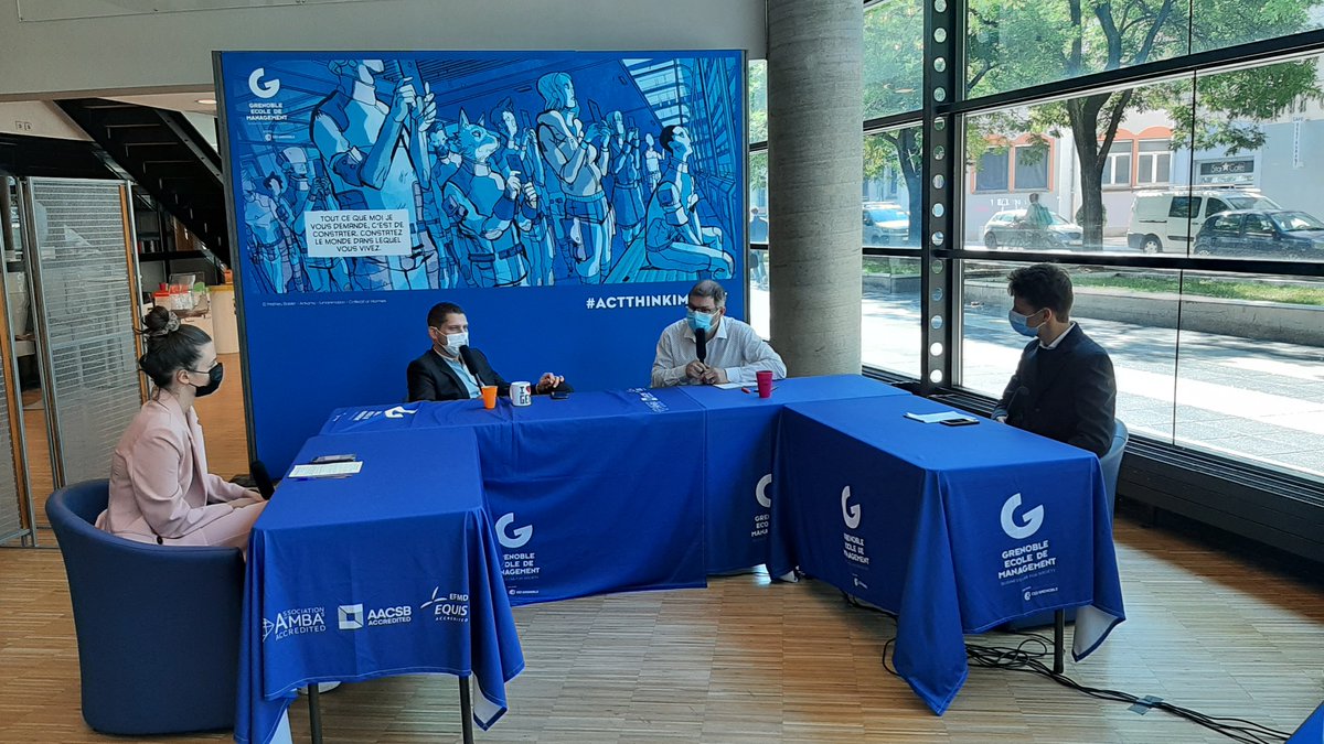 [Défi de la #Rentrée]
2e Table Ronde autour de 2 invités pour partager leurs réflexions sur la notion de #numérique raisonné :
<a href="/DalzAsylum/">Dr (et bim) Pierre DAL ZOTTO</a> (Prof de Grenoble EM - #Hacking, Système d’information)
&amp; <a href="/GregoryVanel/">Gregory Vanel</a> (Prof de Grenoble EM - #Economie de la mondialisation)