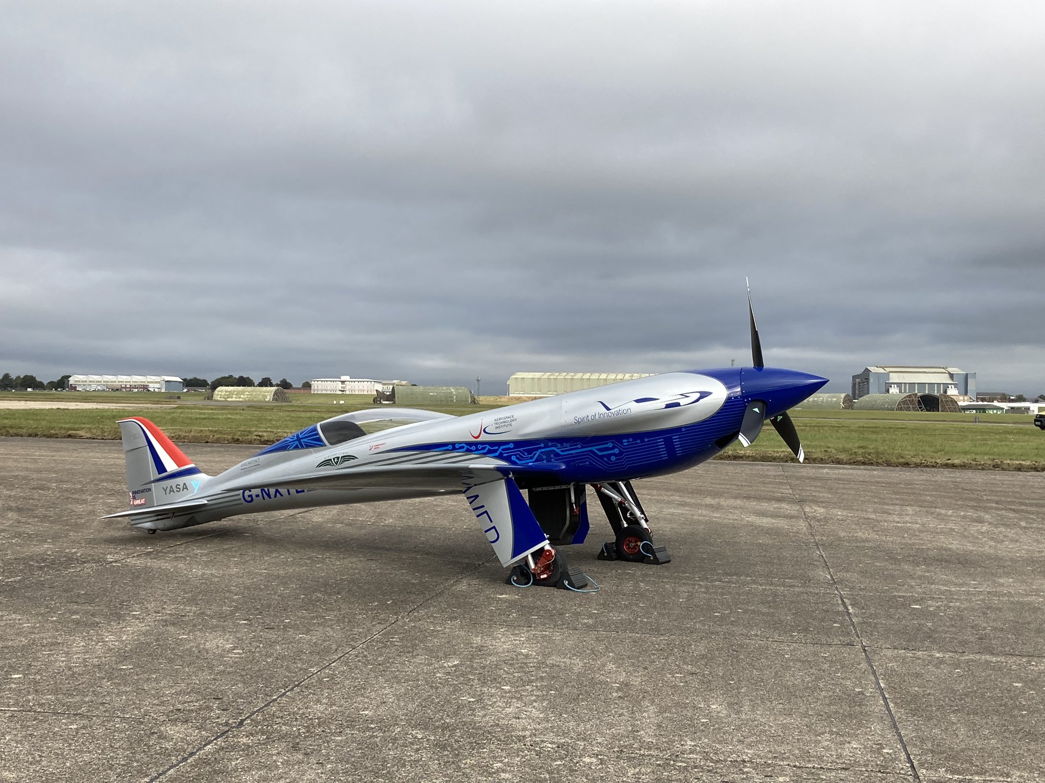 Nicola Swaney on Twitter: &quot;Fabulous to see the Spirit of Innovation all-electric aircraft up close. Amazing, record-breaking technology! #accel #spiritofinnovation https://t.co/b9C3DSm4g6&quot; / Twitter