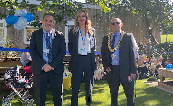 yourharlow's tweet photo. Film: Wonderful “Early Years World” opened at Water Lane Primary in Harlow  @LukePentagon @cathiepaine 

https://t.co/Nfhpw2dddY https://t.co/2OcZa1Khtc