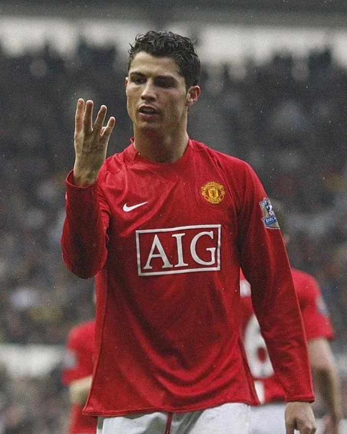 pedestrian's tweet image. 