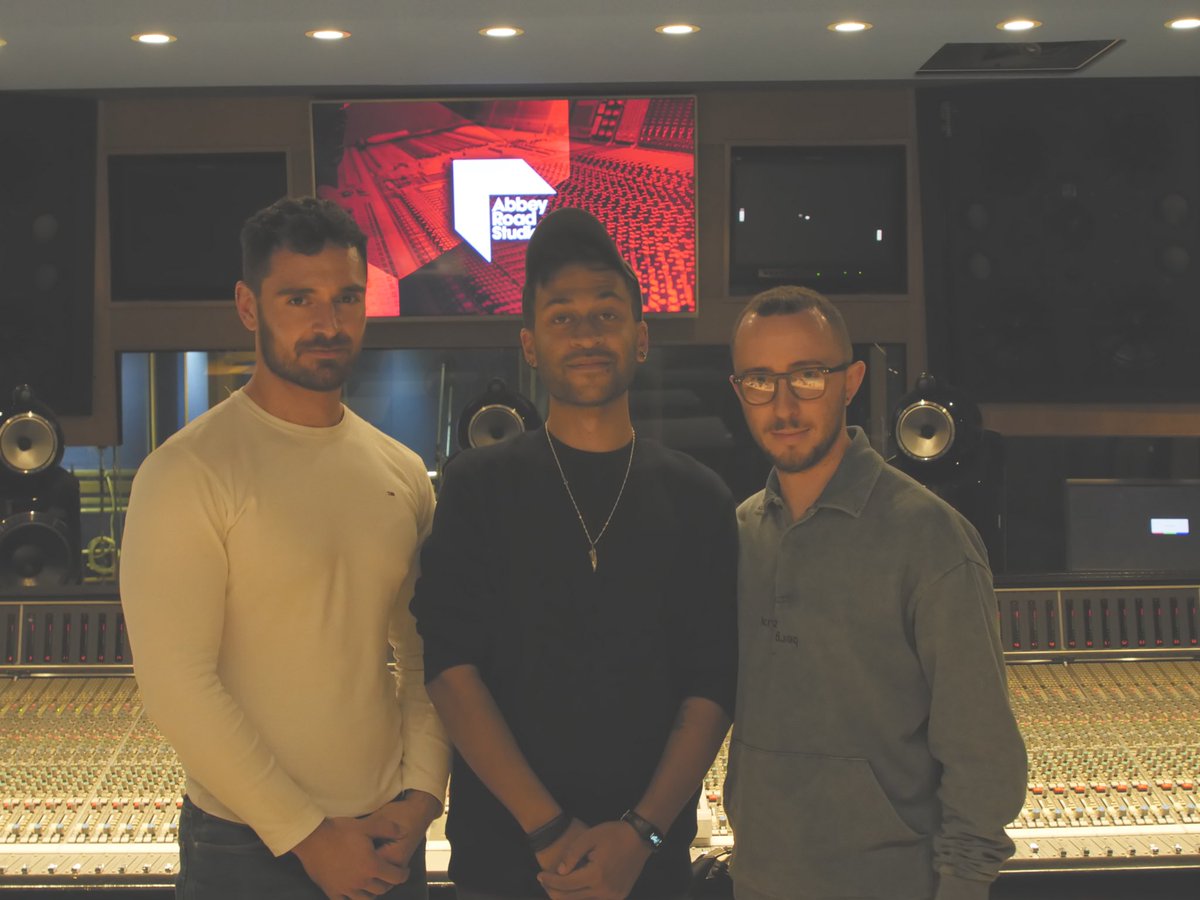 Ember Trio tweet media