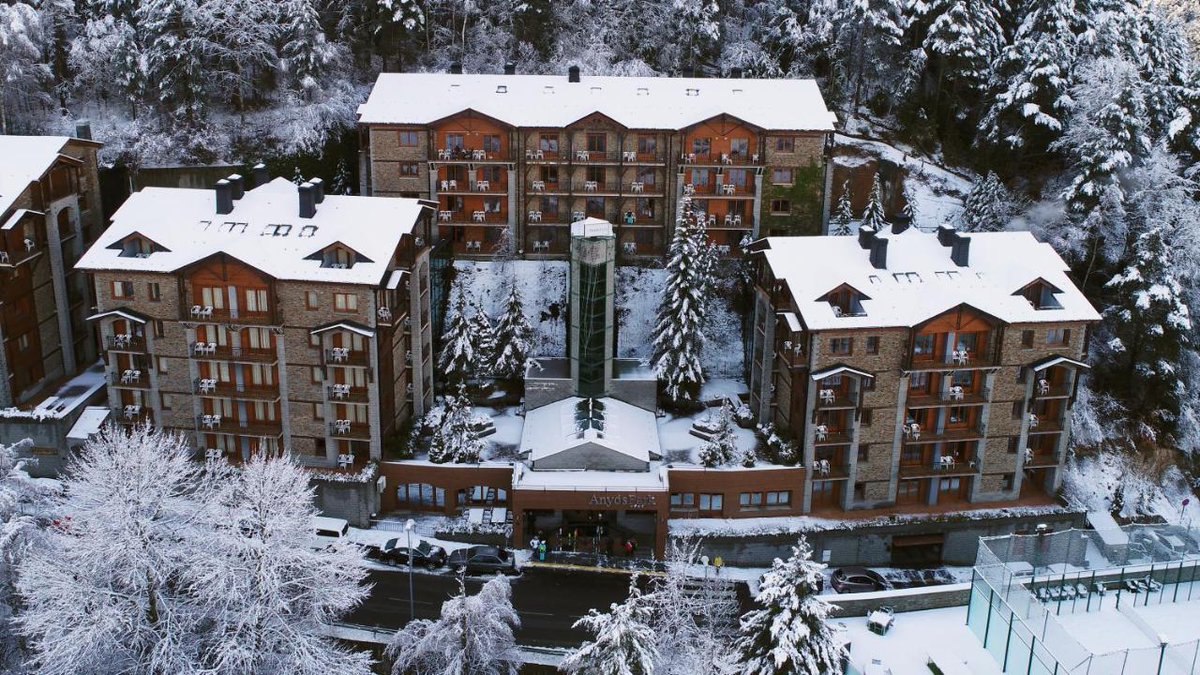 InfoDestination's tweet image. Hotel AnyosPark Mountain &amp;amp; Wellness Resort😀
traveldestinationguidetv.blogspot.com/2021/09/hotel-…👍
*
#anyós #andorra #mp_andorra #mp_traveldestination #travel #visitandorra #explore #traveladdict #travels #europe #nature #traveler #photography #traveling #vacation #photo #travelblog #travelpic #adventure✴️