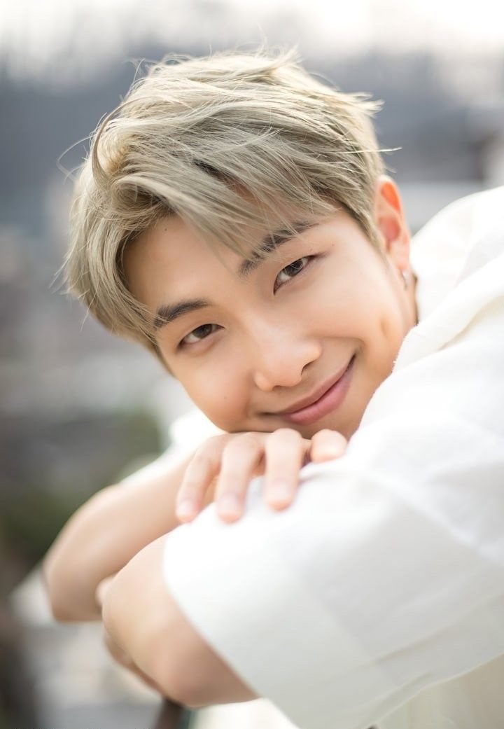 #HAPPYBIRTHDAYNAMJOON! 🎂

Thank you for inspiring millions with your music, and for being a pillar of strength. We are proud of you.

On your birthday, our wish is for you to relax and savor all the love and blessings the universe can give. May your dreams come true.