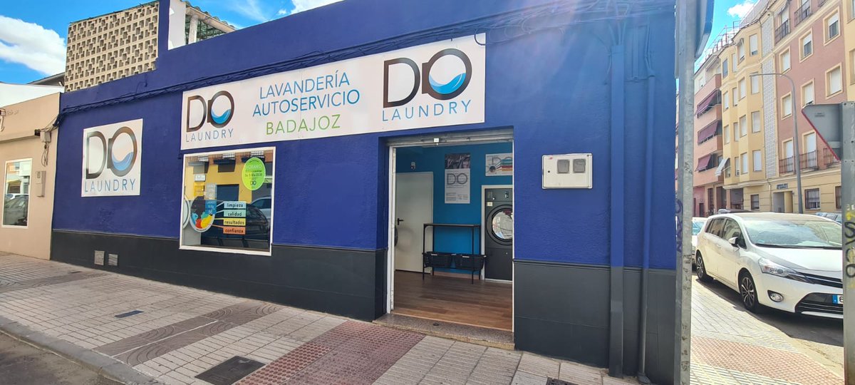 glicocola's tweet image. Mi primo, que está ahora mismo currando en glovo, acaba de abrir una lavandería autoservicio en la C/ Vicente Delgado Algaba en Badajoz. Le ha puesto muchísimo trabajo y está deseando que tire palante.
Cruzamos los dedos porque le vaya bien.

¿Me ayudáis a difundir con un RT?