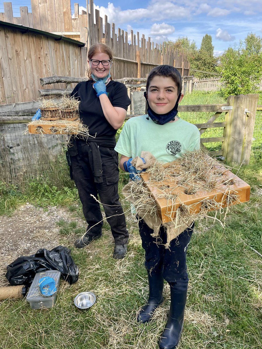 <a href="/Hobbledown/">Hobbledown</a> thank you Kelsey for a fabulous #juniorzookeeper afternoon #hobbledown <a href="/SJDMacfarlane/">Stuart JD Macfarlane</a>