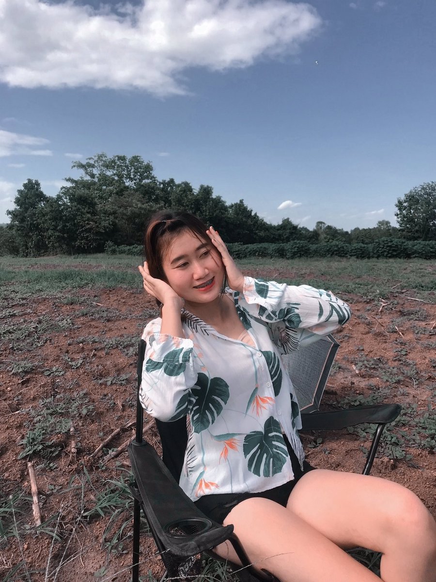 Sirinyazy's tweet photo. อยากทำหน้าอ้อน แต่ได้หน้าอ้วน 🥺 https://t.co/UeHwK7yAnG