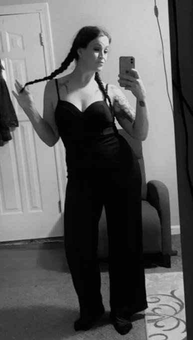 BabyLou’s pics and videos