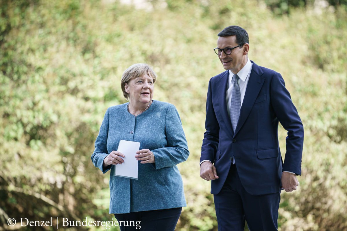 Amb_Berger's tweet image. "Stosunki między 🇵🇱 a 🇩🇪 w czasie kadencji każdego polskiego rządu szczególnie leżały mi na sercu. Dobre stosunki 🇵🇱-🇩🇪 są też zawsze gwarancją pokoju“ - podkreśliła dziś kanclerz Merkel na wspólnej konferencji prasowej z premierem Morawieckim w Warszawie.” @RegSprecher