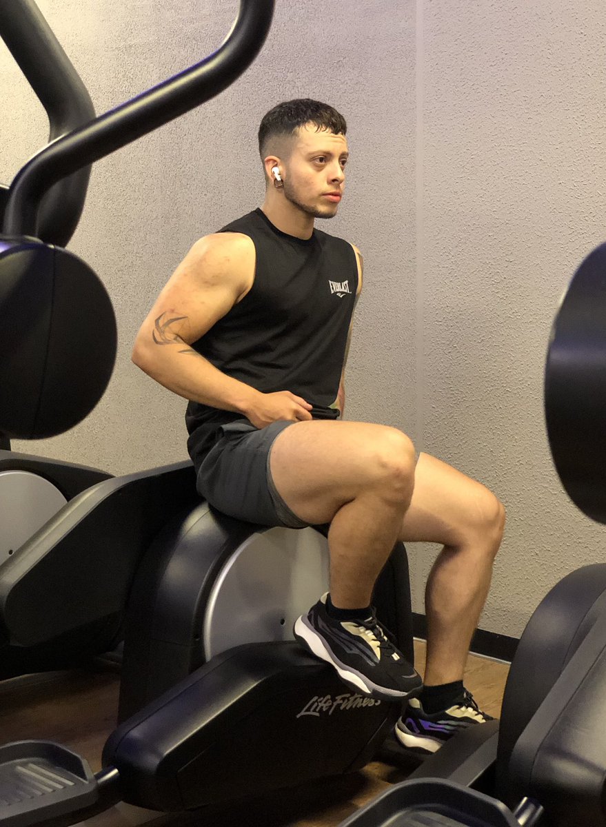 My favorite place !! #gymporn 💪🏽💪🏽💪🏽💪🏽#cam4 <a href="/Cam4/">CAM4</a> <a href="/ItaliaCam4/">CAM4_ITALIA</a> <a href="/cam4_gay/">CAM4 Gay</a> <a href="/Cam4es1/">Cam4 en español</a> <a href="/cam4gayesp/">Chicos de Cam4</a> Go go go go my room !!es.cam4.com/marcuss_1