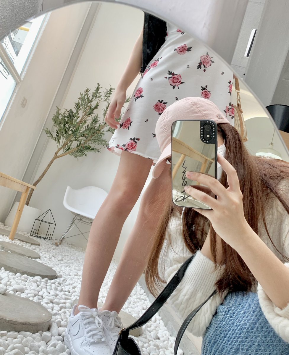Whiite Lilly 🌧
#ฟรีนเบค
