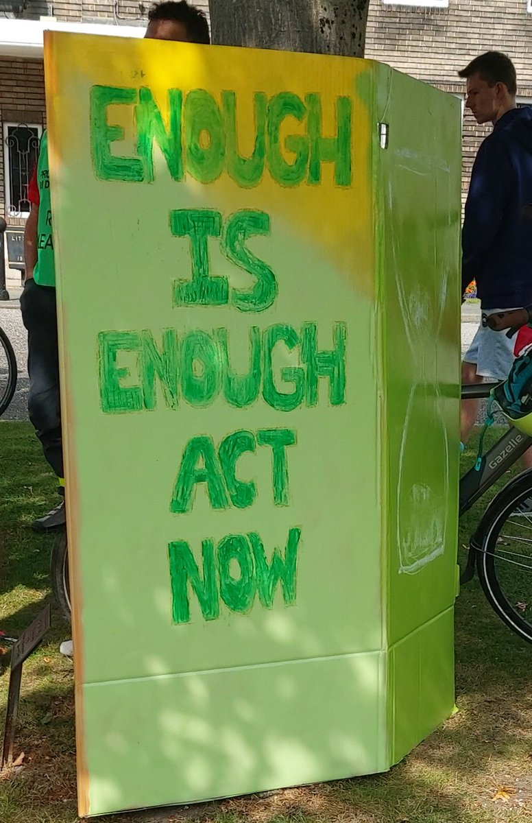 Matt_Hill_UK's tweet photo. Let Havering Cycle ! @HaveringStreets @LDNSharkTrike
#ActNow @XRHavering @HaveringStreets
#LetHaveringCycle 
#ClimateEmergency https://t.co/RRAN6xqWFp