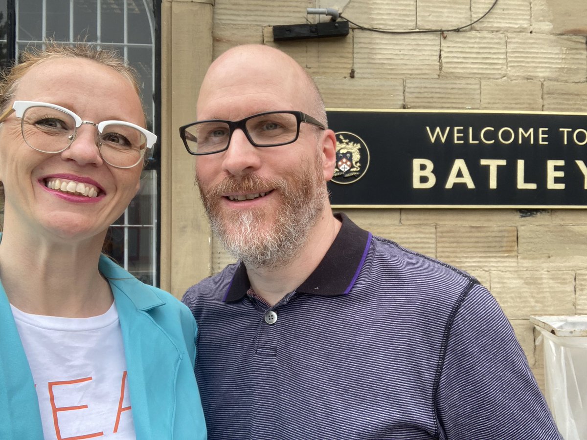 bocarterfashion's tweet photo. Top date night with Stevo last night in our favourite @EatYourGreensLS #lush #independentleeds #leeds #organic #zeroewaste @LeedsIndieFood @Leeds_List #Independent #leedsfood @SteveGabbett https://t.co/5wR2a6z0C0