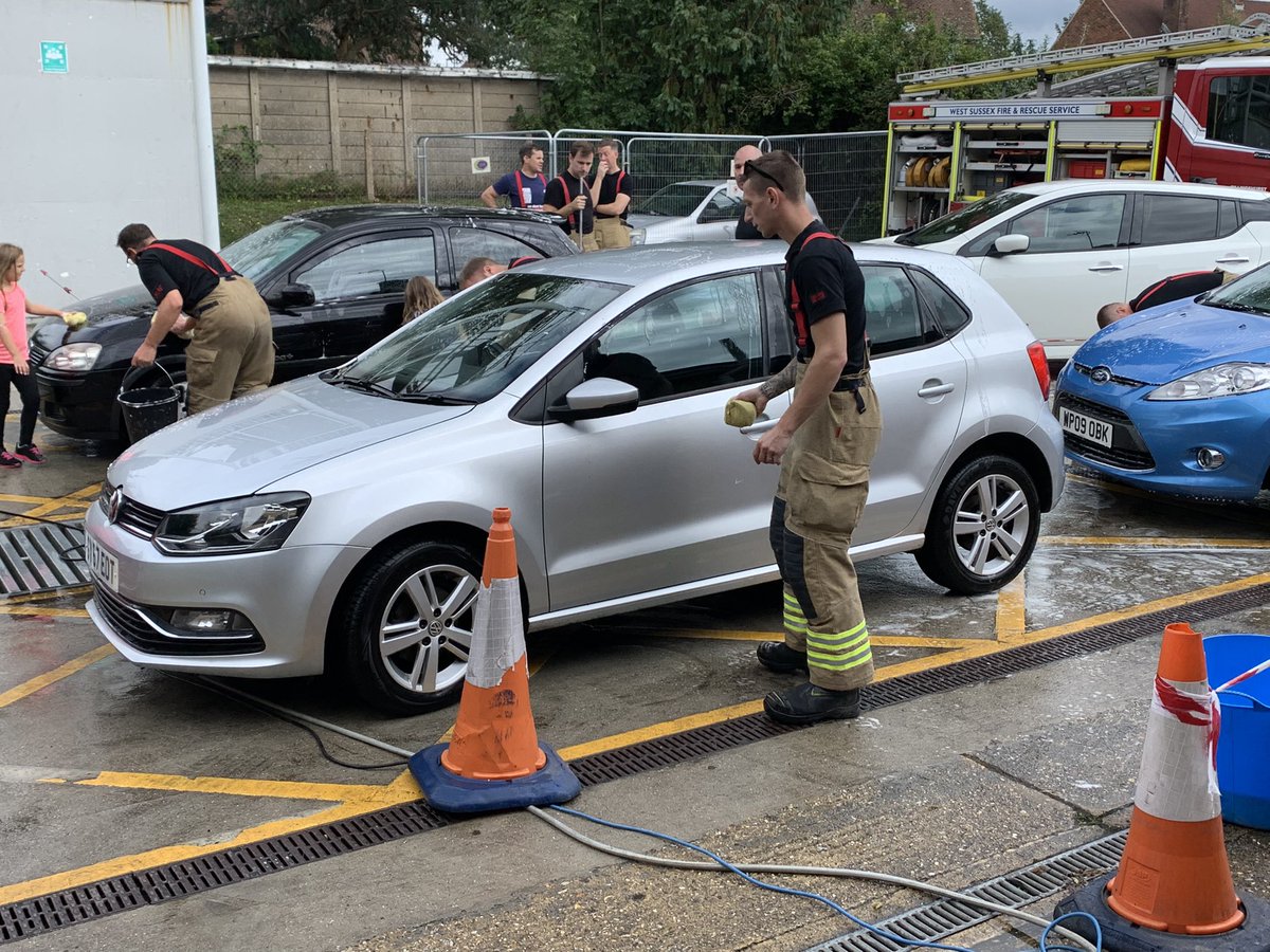 bedlam1971's tweet photo. Good job done with wifey’s car this morning. Sorry it was such a state. Money donated for such a good cause @station49fire #charity https://t.co/g0nHw3FZRH