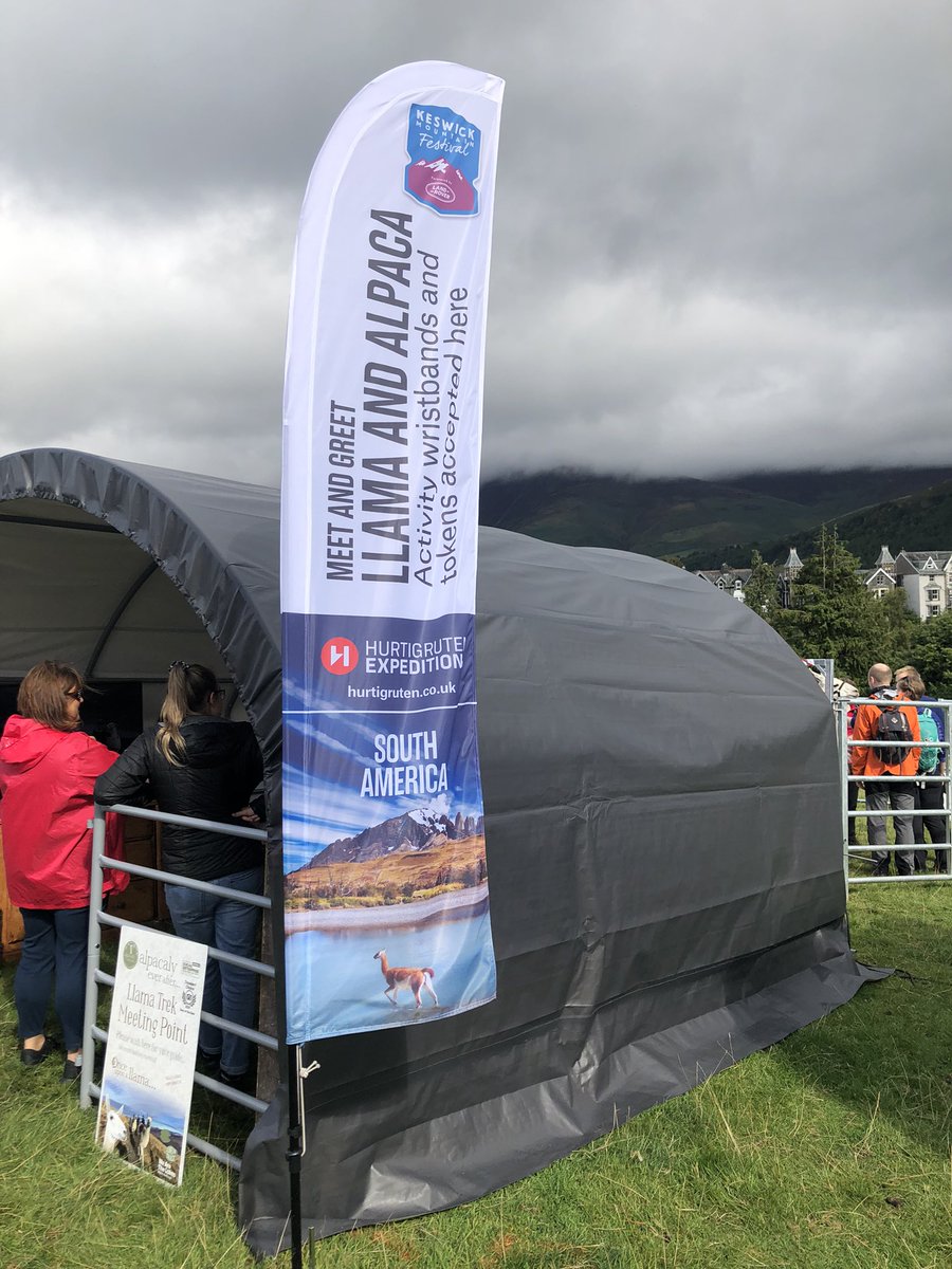 Hurtiagents's tweet photo. It’s great to see everyone enjoying the activity stations here @KeswickFestival.

@HurtigrutenEXP 
#PlantYourFlag #YoungExplorers https://t.co/TdXKStGYM7