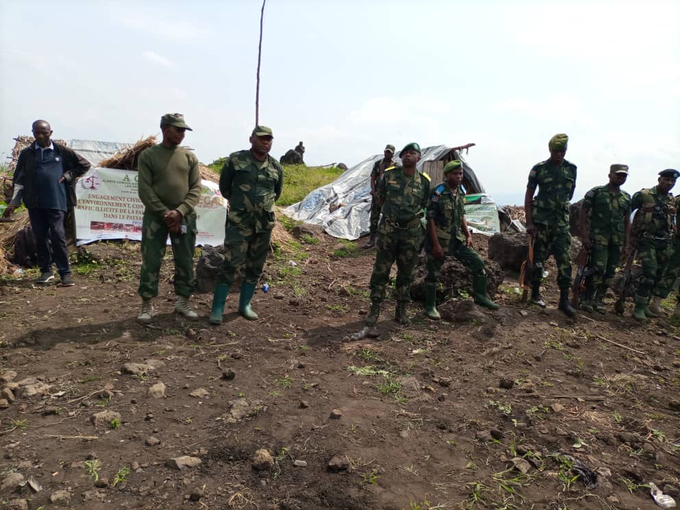 #parcvirunga : L'ACEDH mobilise les militaires FARDC sur la responsabilité en faveur d'un partiotisme écologique et la non intervention ds les qstions foncières pr la paix, stabilité et sauvegarde d la faune et flore sauvage. scas FARDC 34ieme région, appui INL via IFAW + IUCN NL